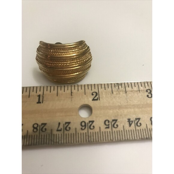 Vintage Clip On Earrings Napier Goldtone Screwbacks 1980s Flawed- Heavy‎ tarnish - Picture 11 of 11